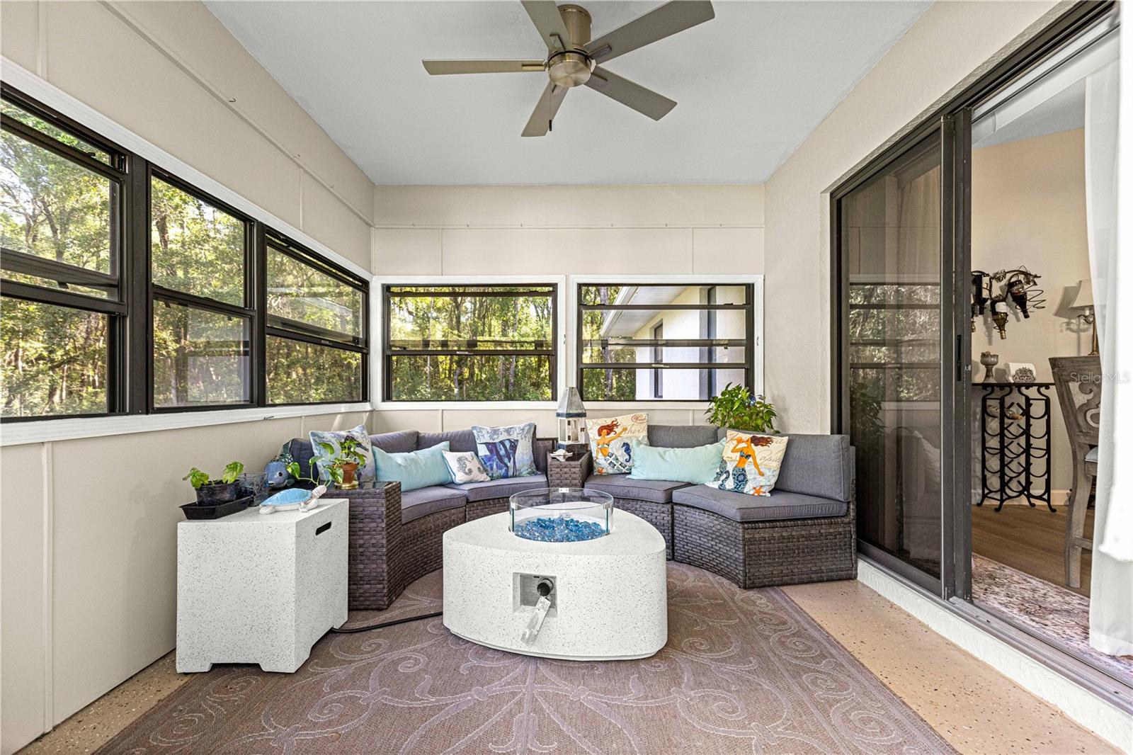 Image 33 of 53 For 1155 Bismark Street