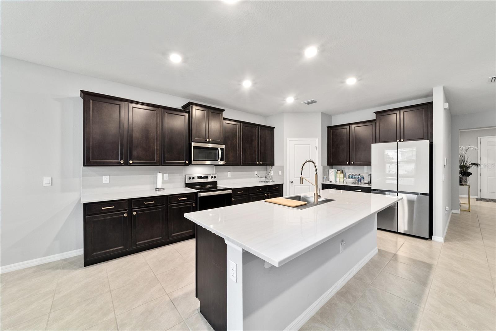 Image 12 of 42 For 5759 80th Lane