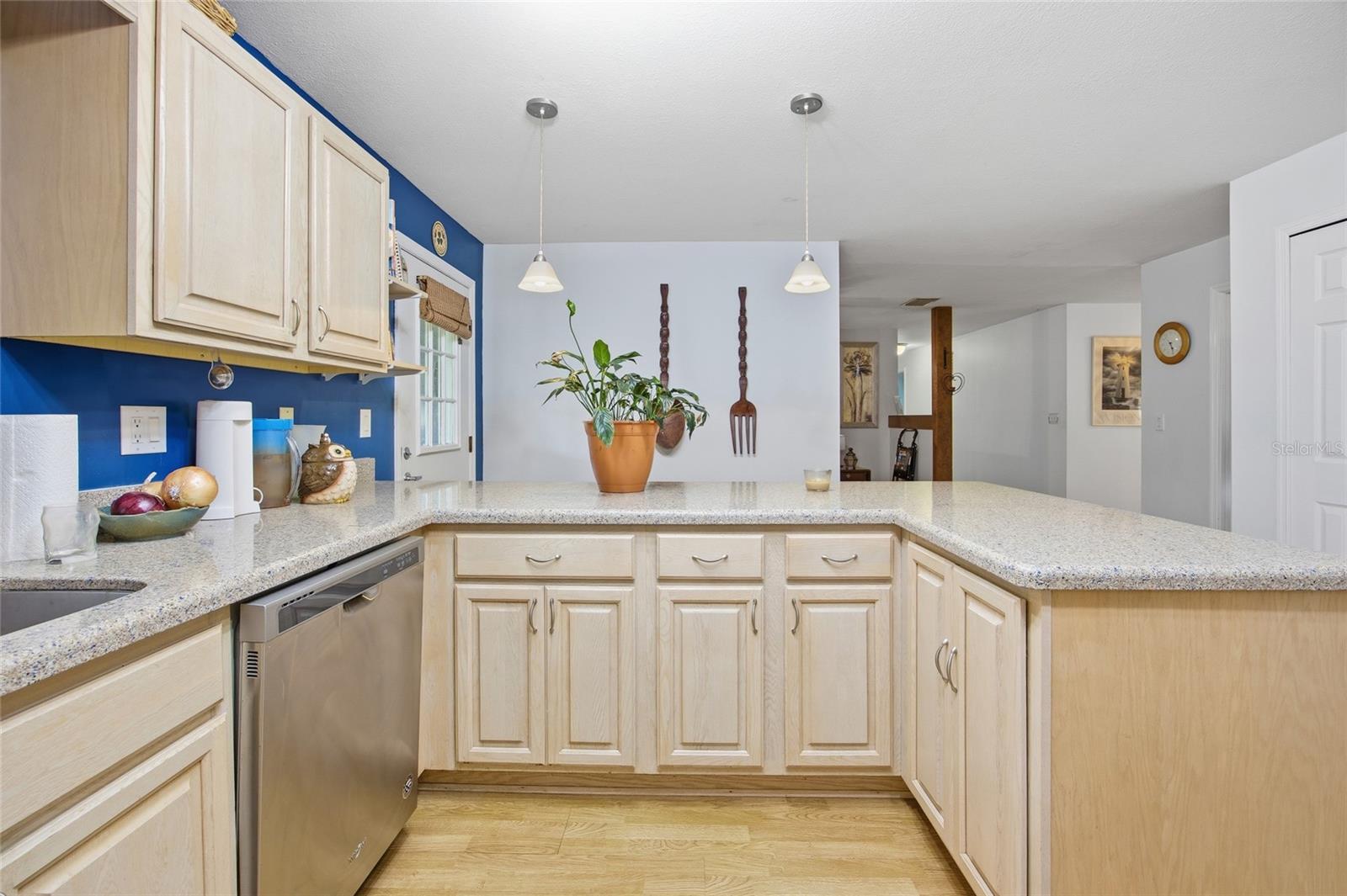 Image 13 of 35 For 1741 43rd Terrace