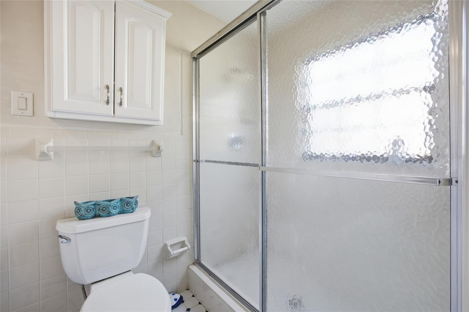 Image 19 of 35 For 1741 43rd Terrace