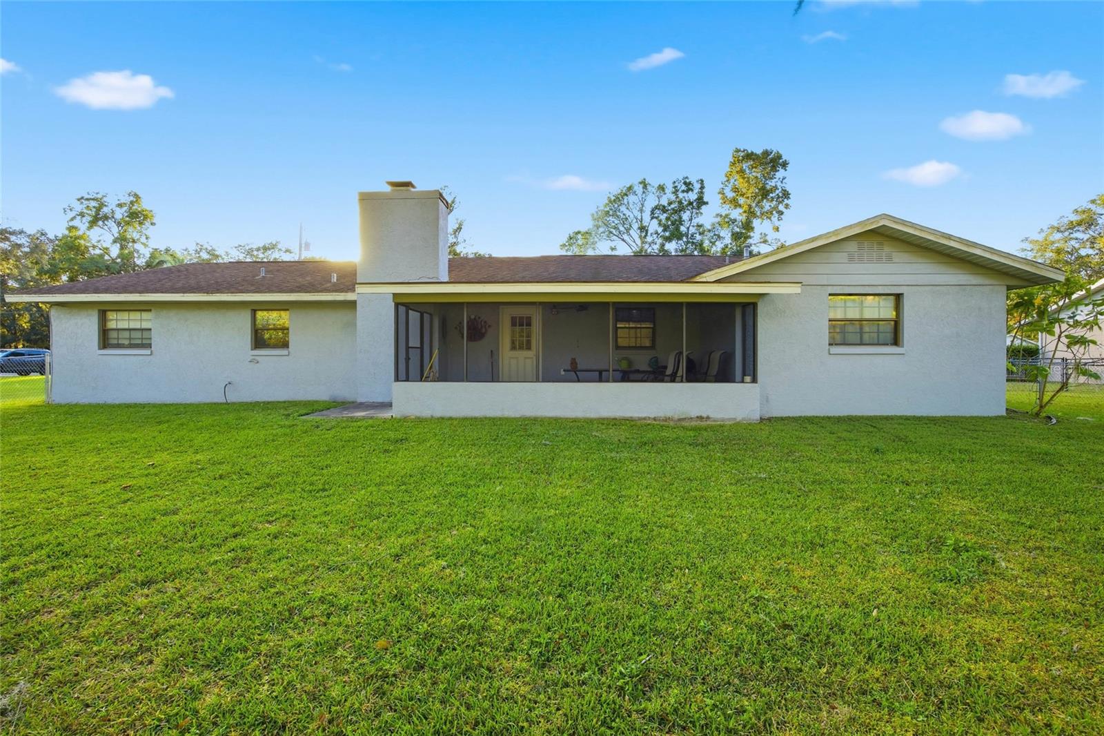 Image 25 of 35 For 1741 43rd Terrace