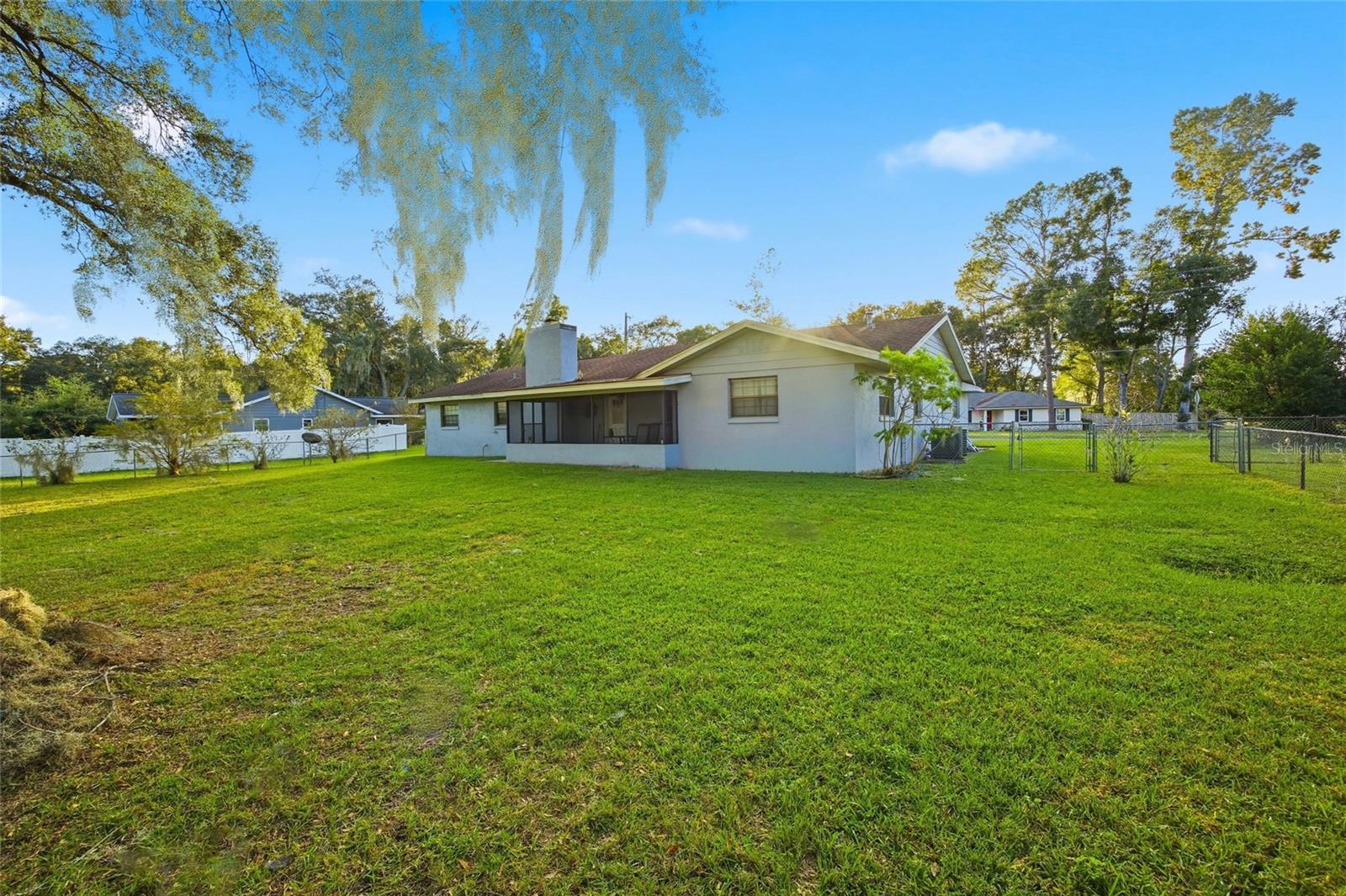 Image 26 of 35 For 1741 43rd Terrace