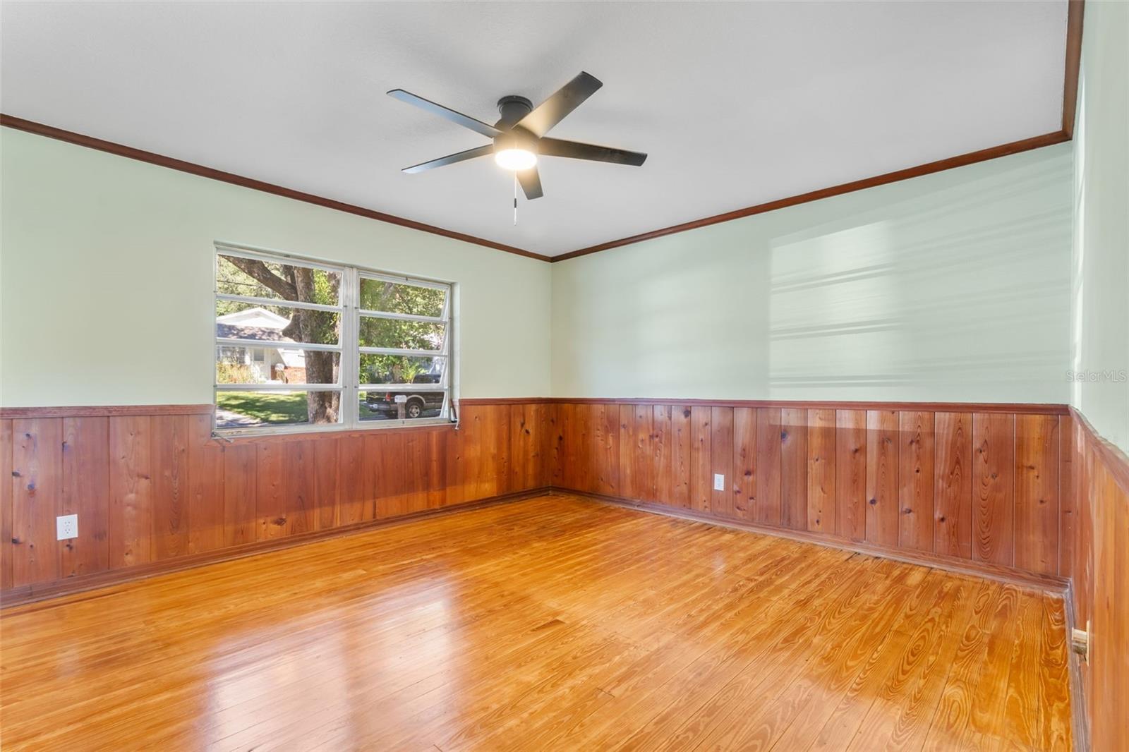 Image 10 of 52 For 317 Highland Street