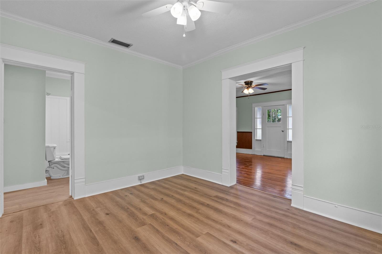 Image 17 of 52 For 317 Highland Street