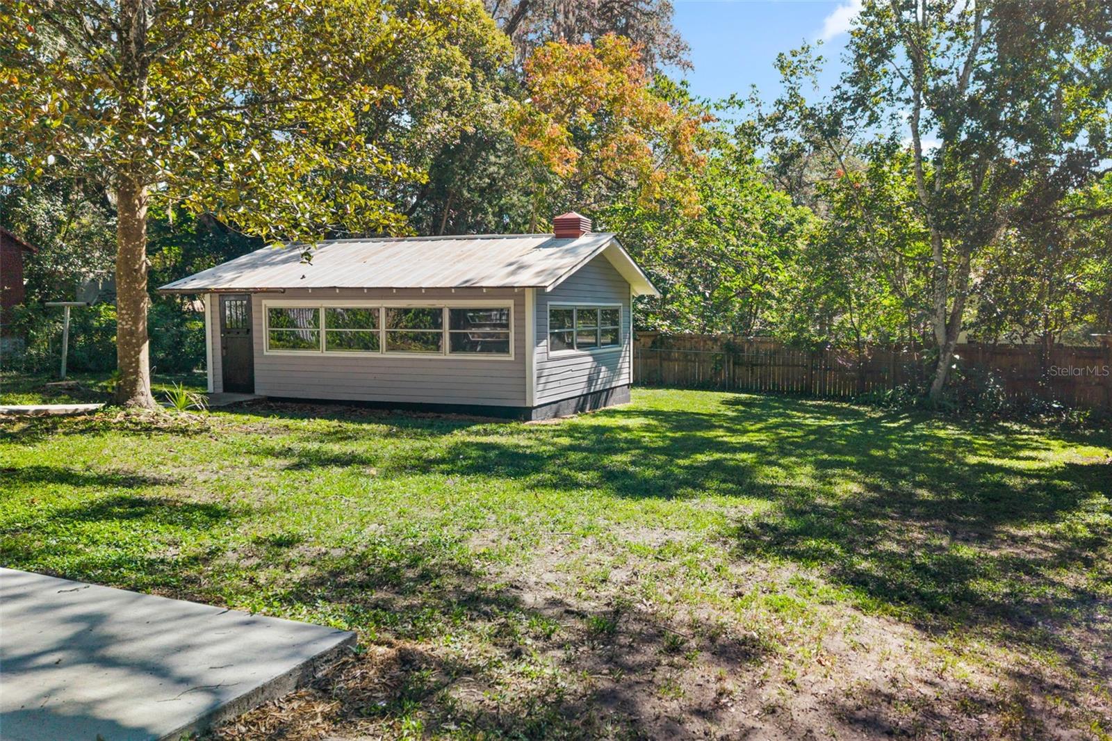 Image 43 of 52 For 317 Highland Street