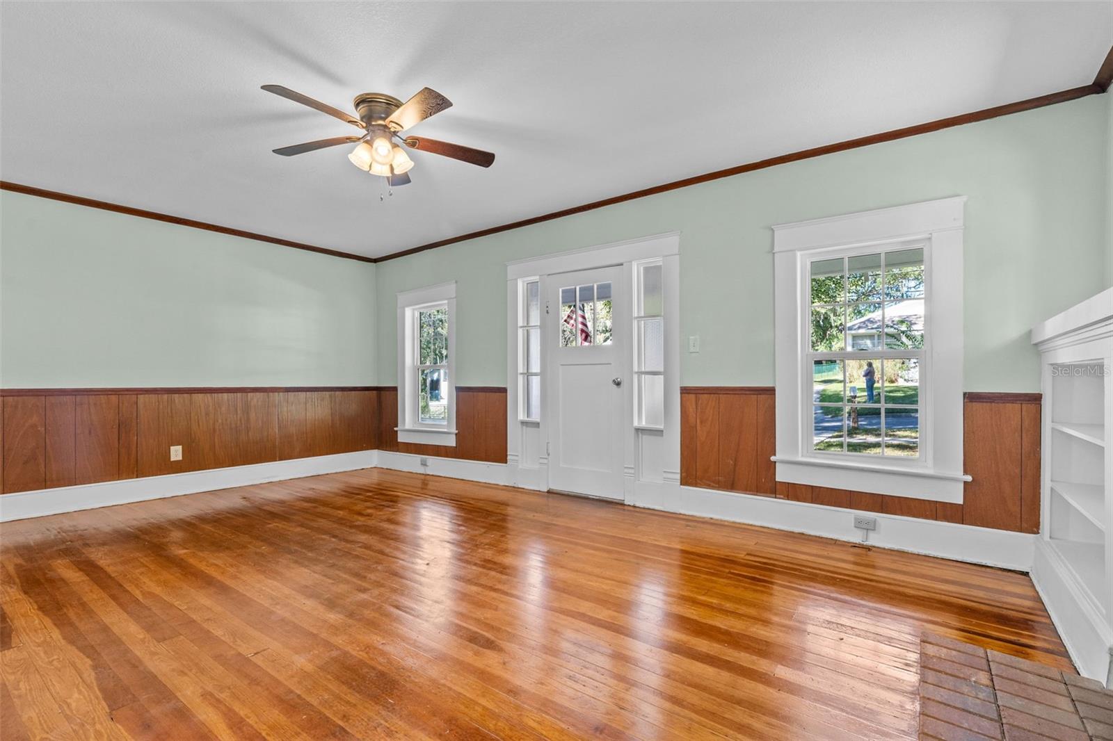 Image 8 of 52 For 317 Highland Street