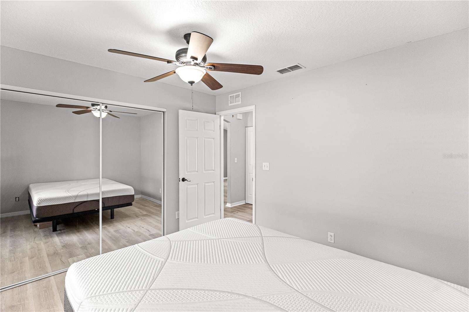 Image 16 of 34 For 8984 126th Place