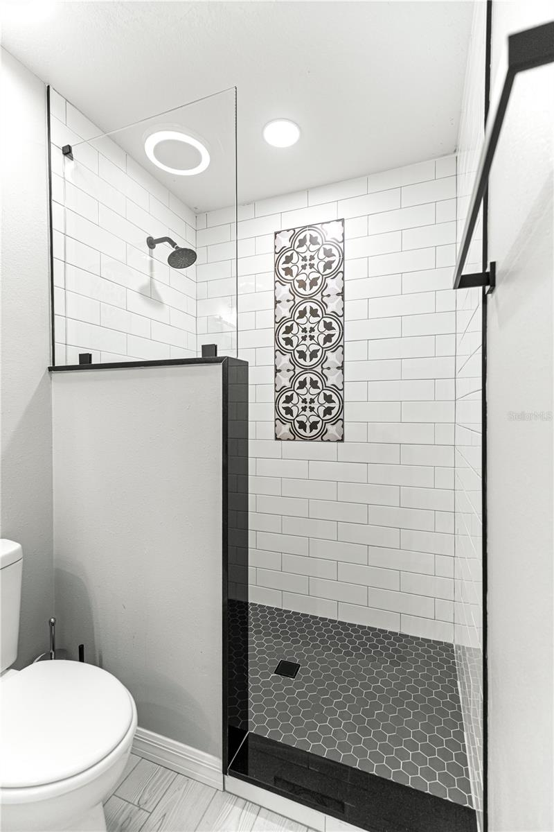 Image 25 of 34 For 8984 126th Place