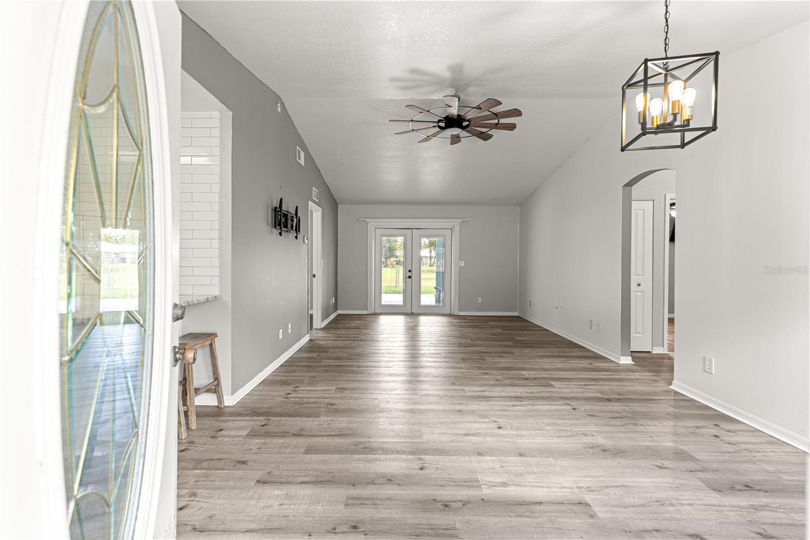 Image 3 of 34 For 8984 126th Place