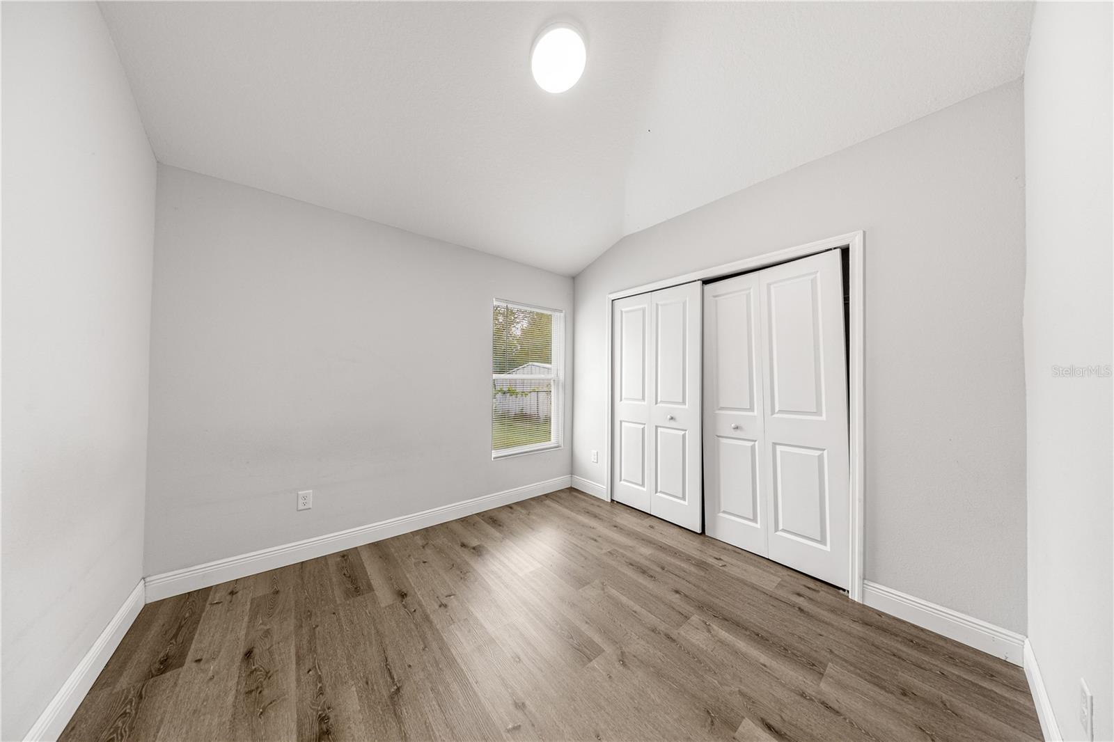 Image 15 of 19 For 5872 2nd Place