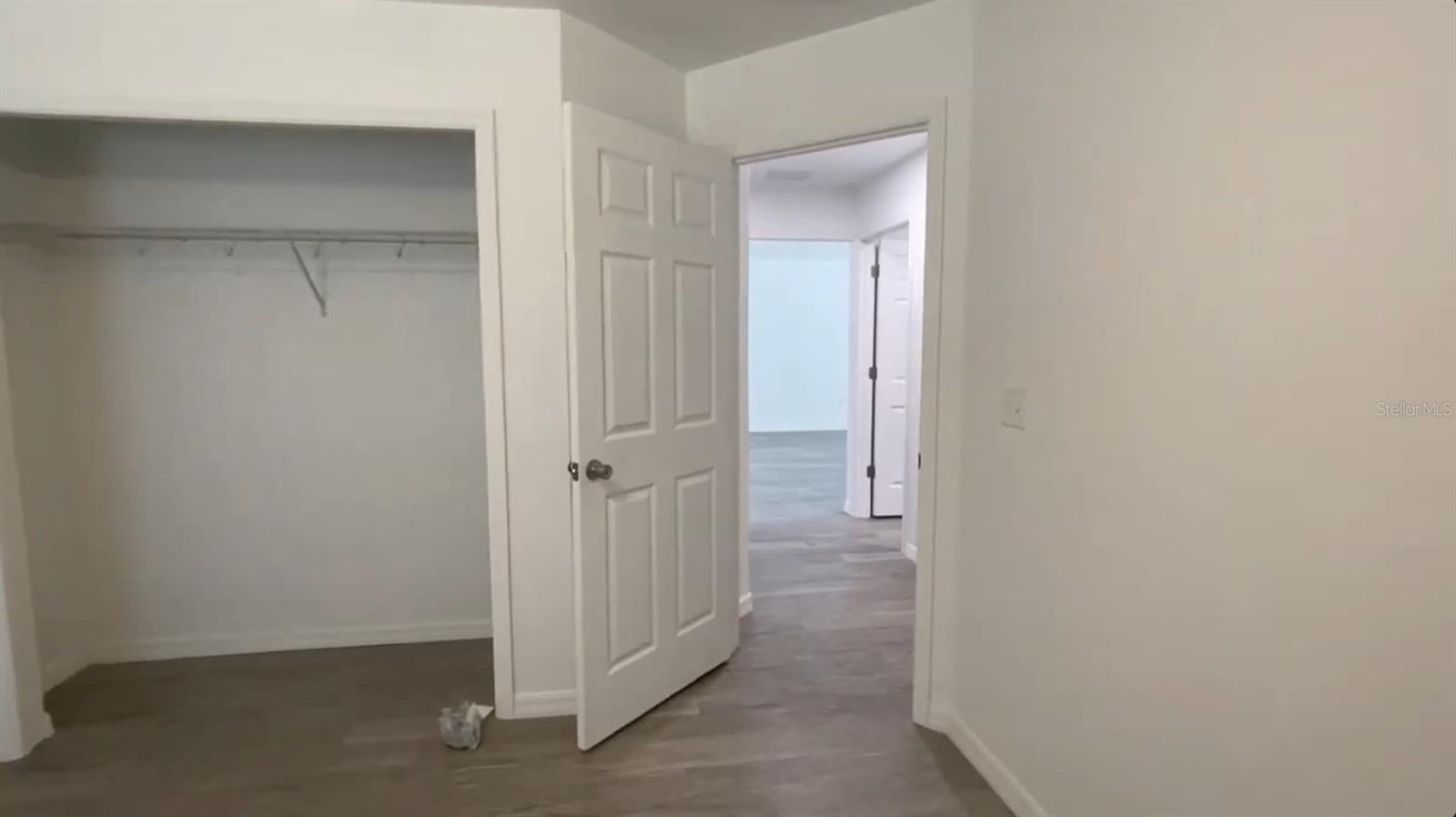 Image 16 of 21 For 6386 Rush Street