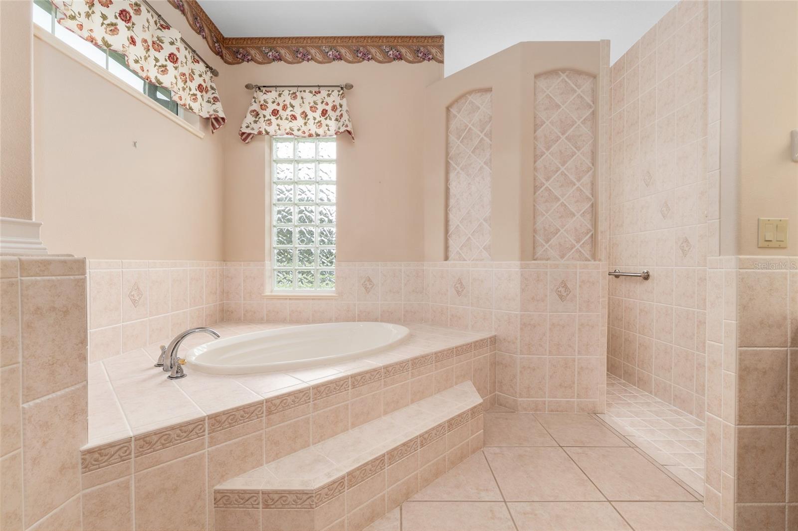 Image 23 of 59 For 4815 12th Place