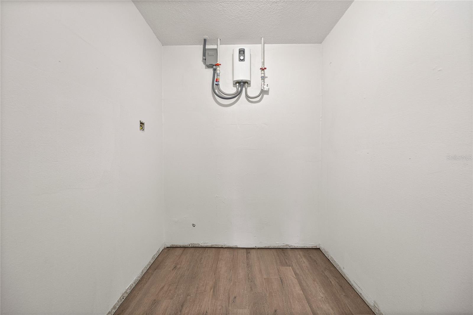 Image 5 of 5 For 2931 52nd Avenue A