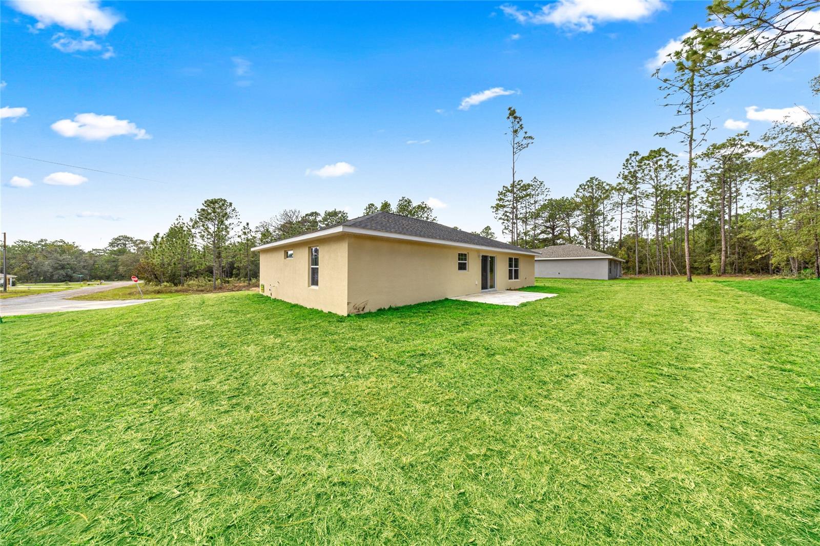 Image 27 of 32 For 853 Ludlum Street