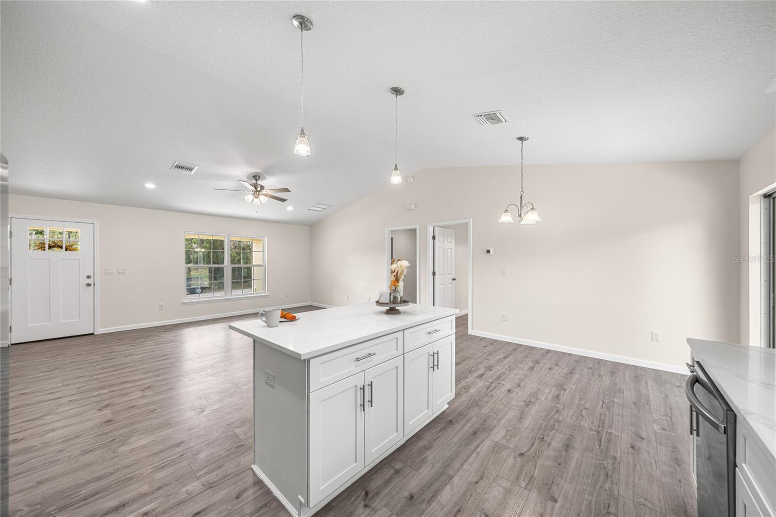 Image 7 of 32 For 853 Ludlum Street