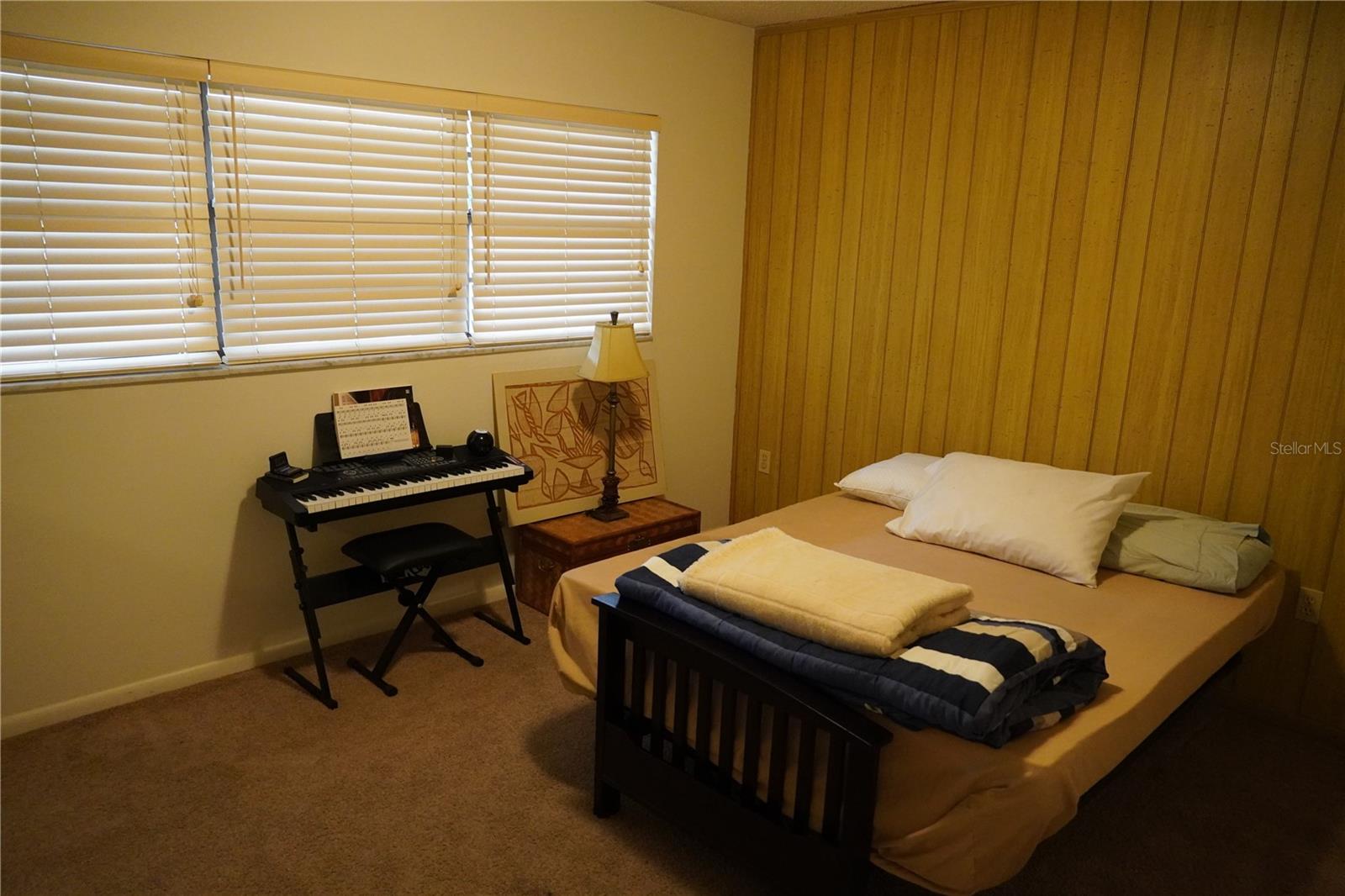 Image 17 of 25 For 2415 7th Street 8