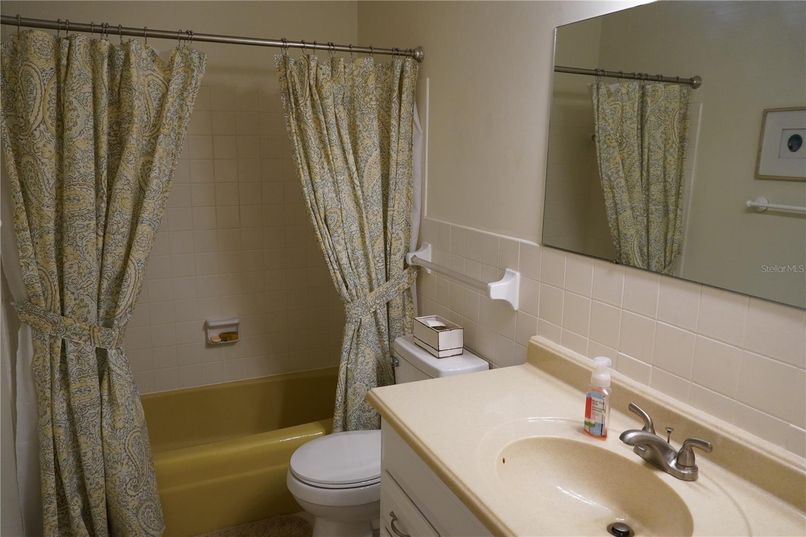 Image 19 of 25 For 2415 7th Street 8