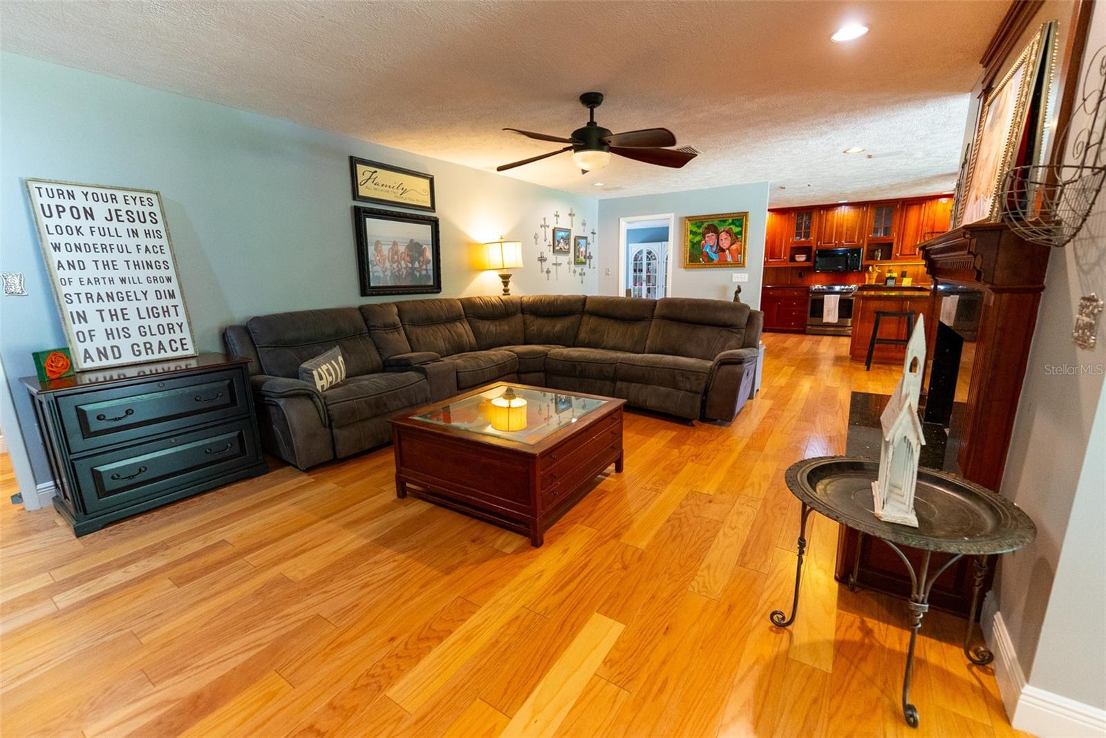 Image 20 of 54 For 2321 11th Street