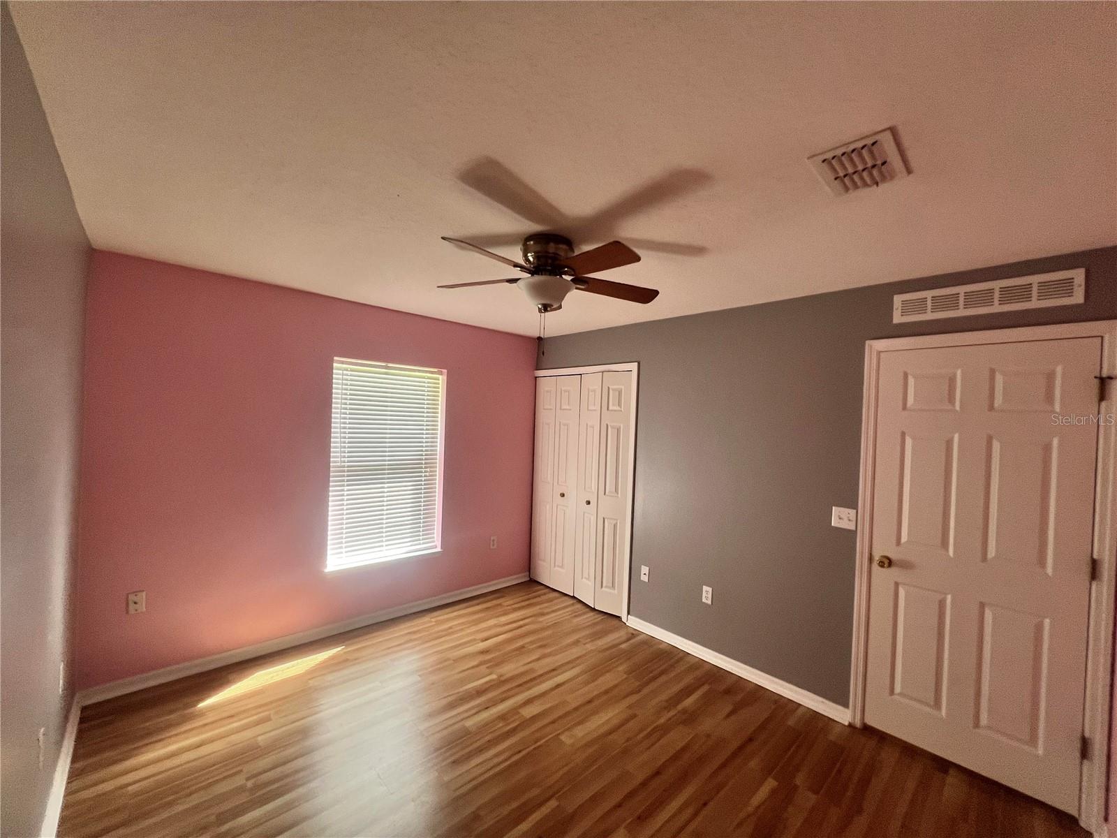 Image 10 of 43 For 421 Helicon Avenue Nw