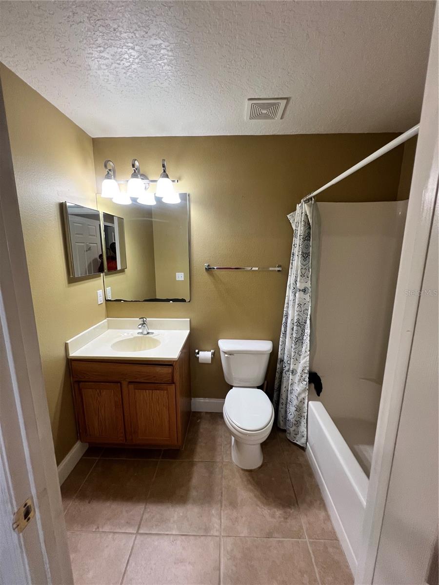 Image 12 of 43 For 421 Helicon Avenue Nw