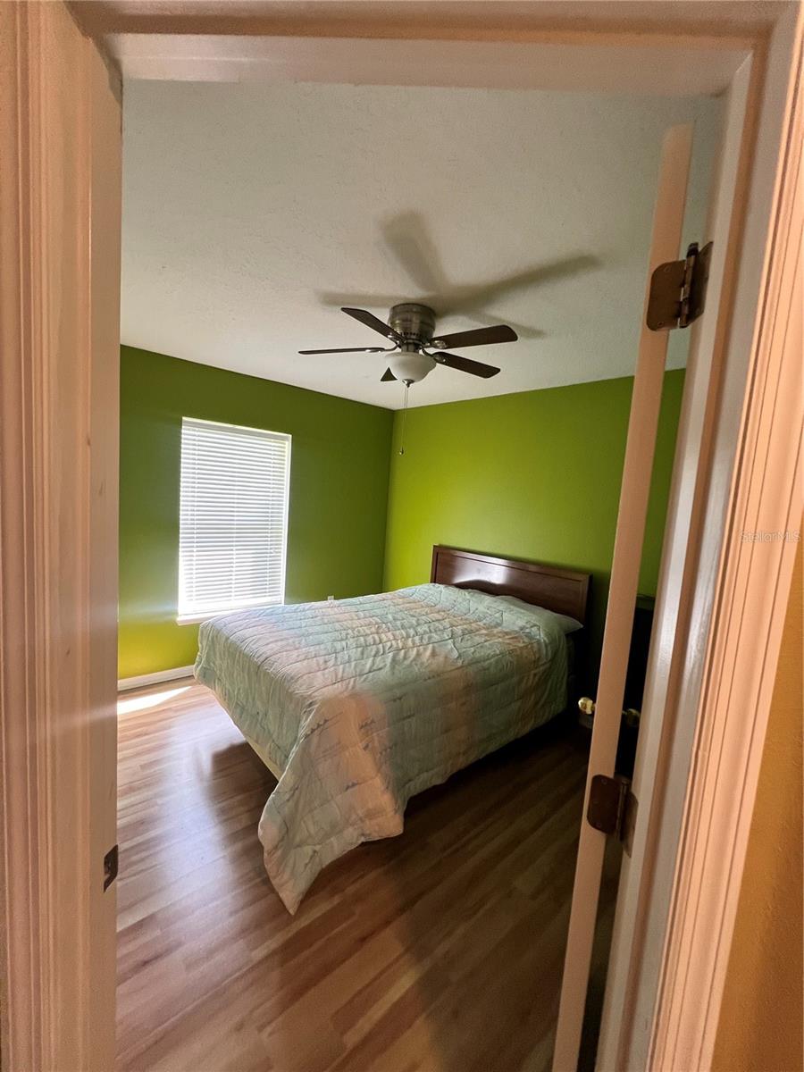 Image 9 of 43 For 421 Helicon Avenue Nw