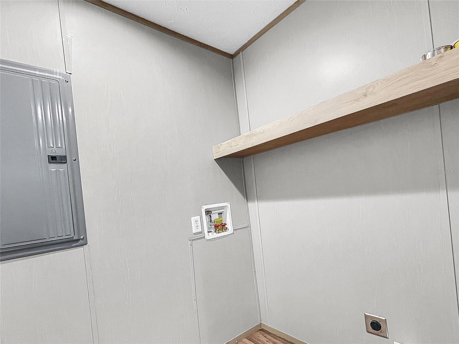 Image 21 of 45 For 6437 Akazian Lane