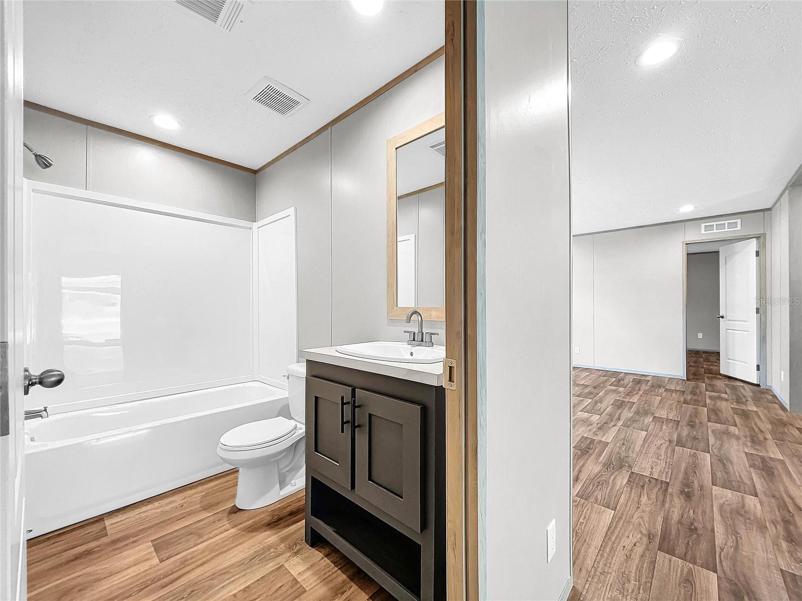 Image 30 of 45 For 6437 Akazian Lane