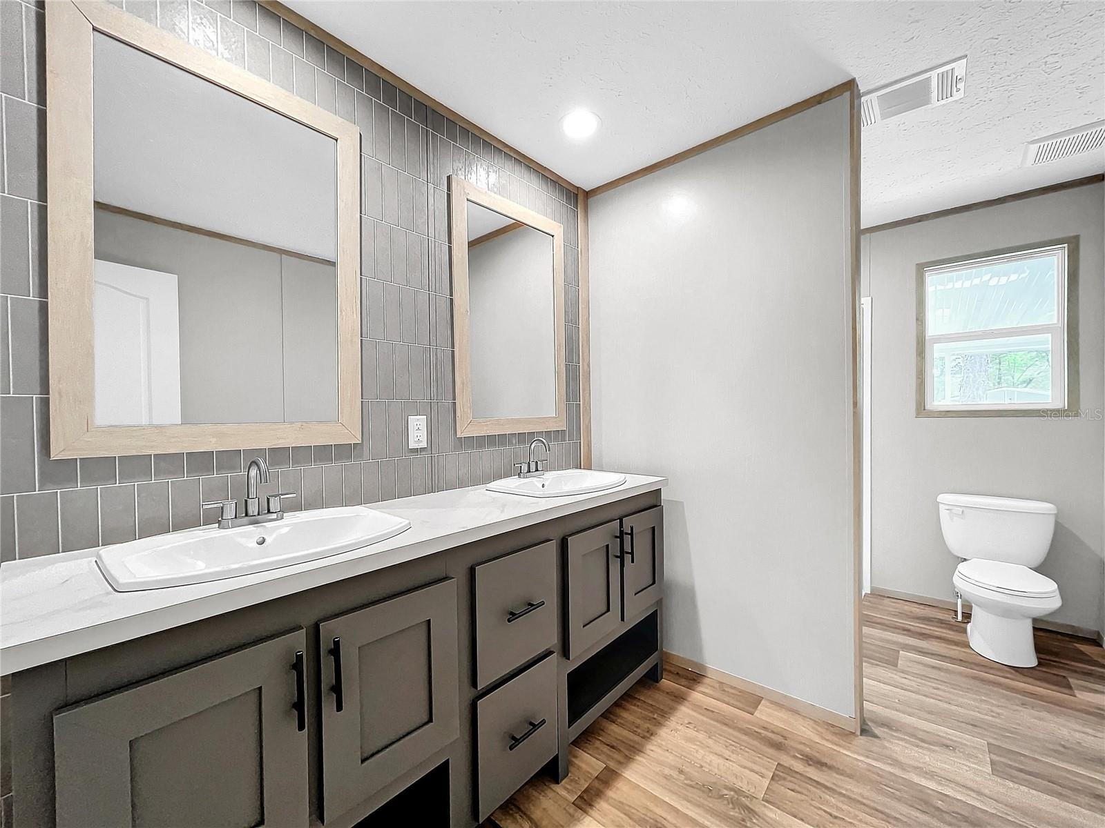 Image 36 of 45 For 6437 Akazian Lane