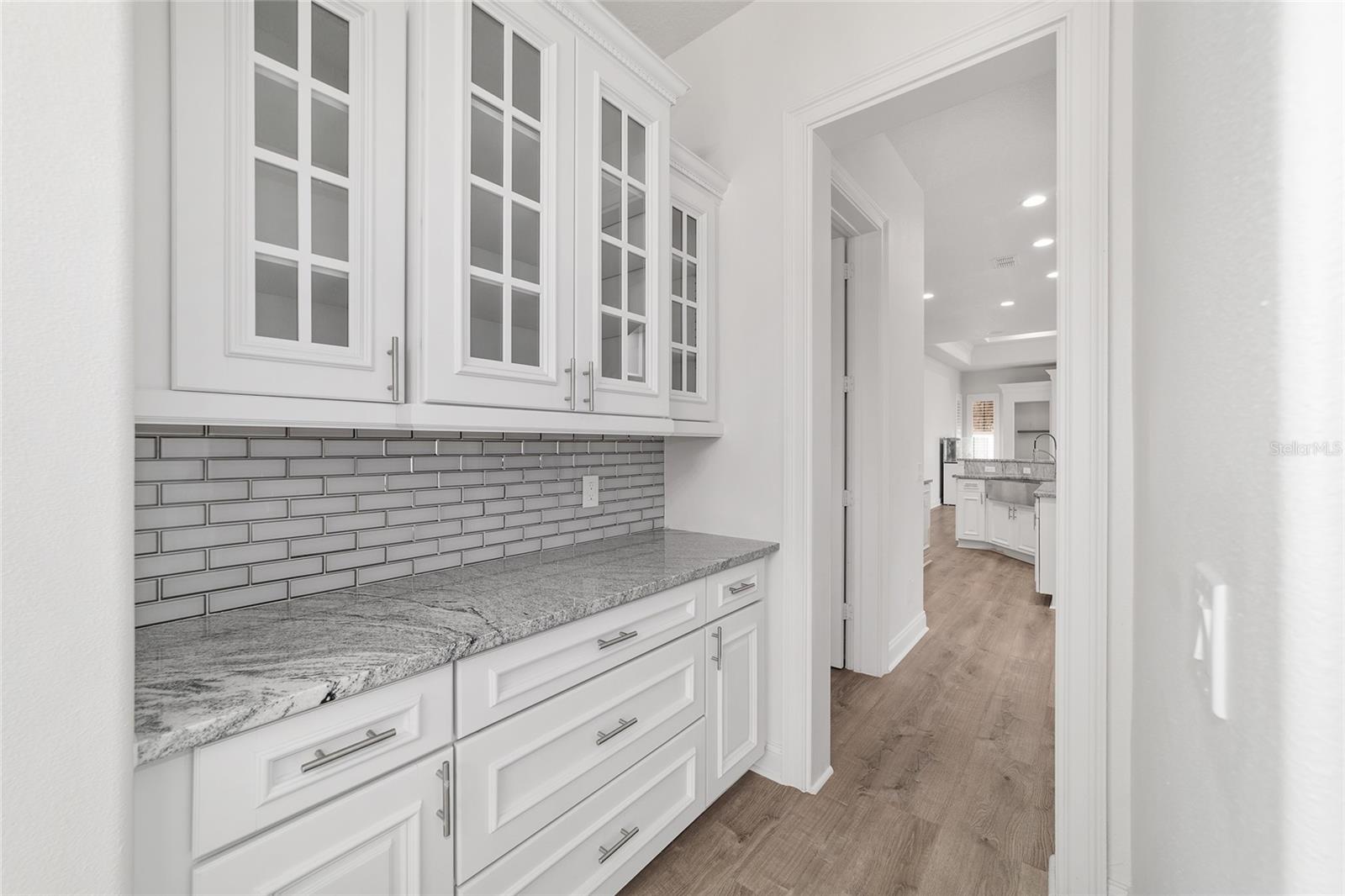 Image 13 of 91 For 1718 27th Street