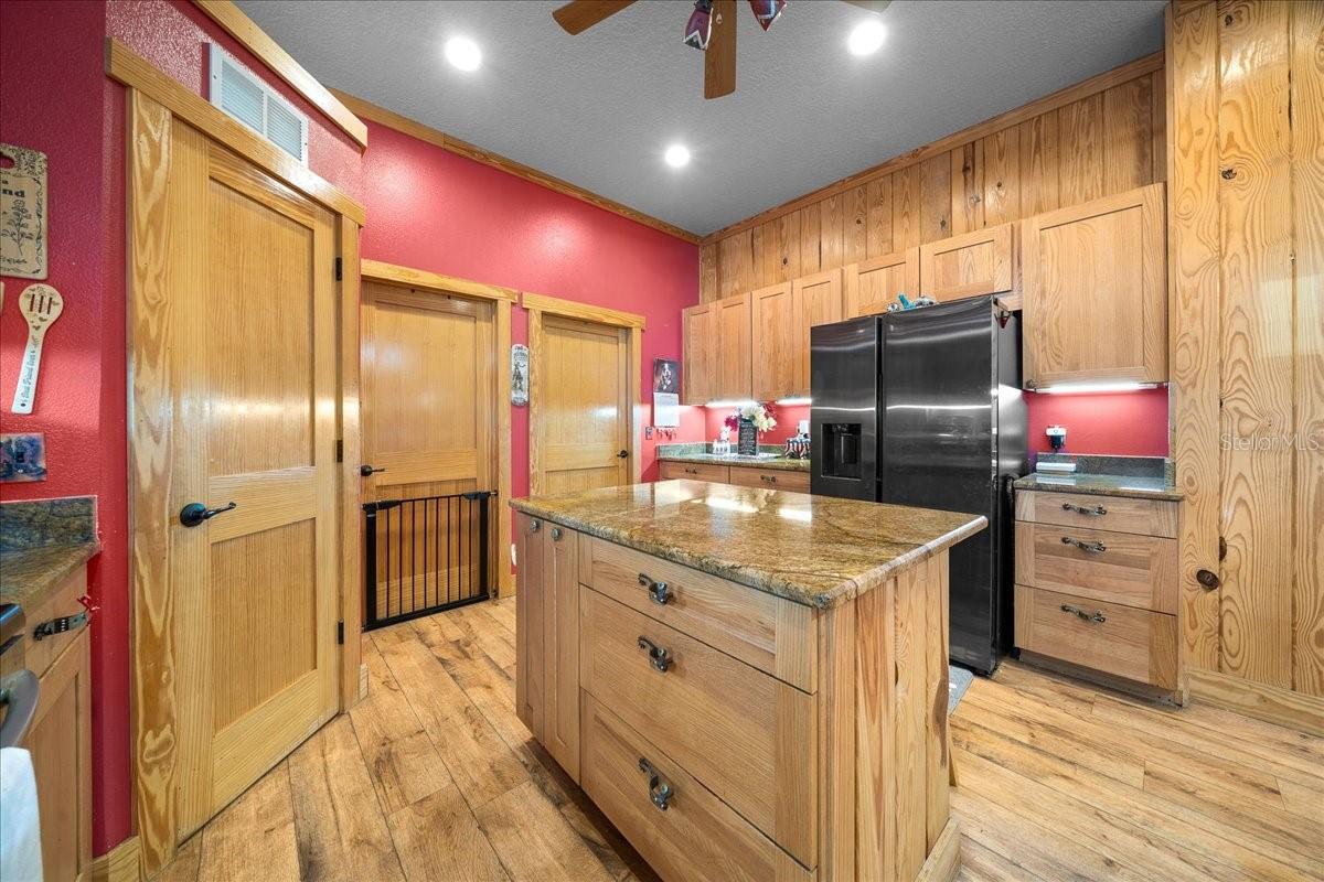 Image 12 of 75 For 3135 49th Street