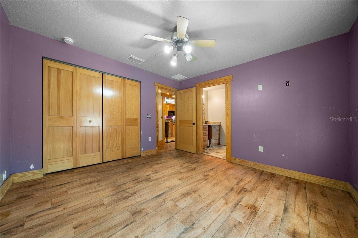 Image 15 of 75 For 3135 49th Street