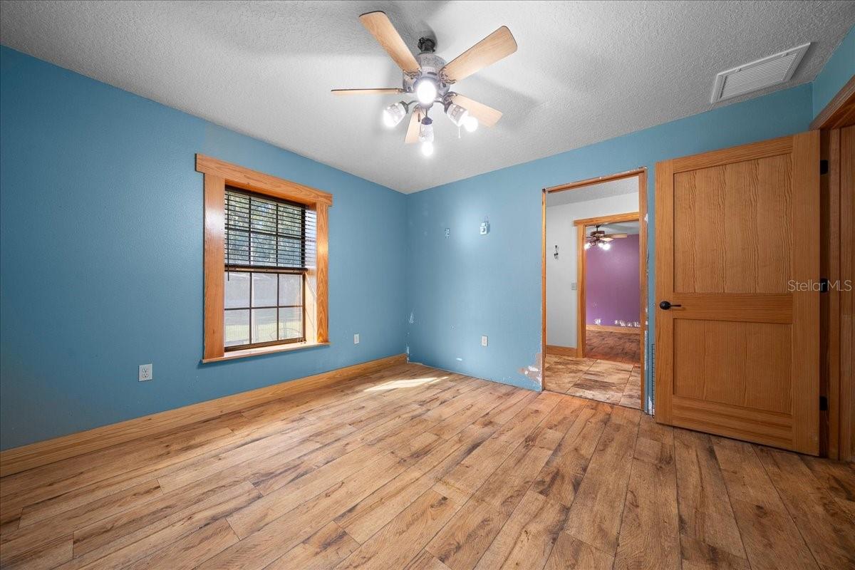 Image 21 of 75 For 3135 49th Street