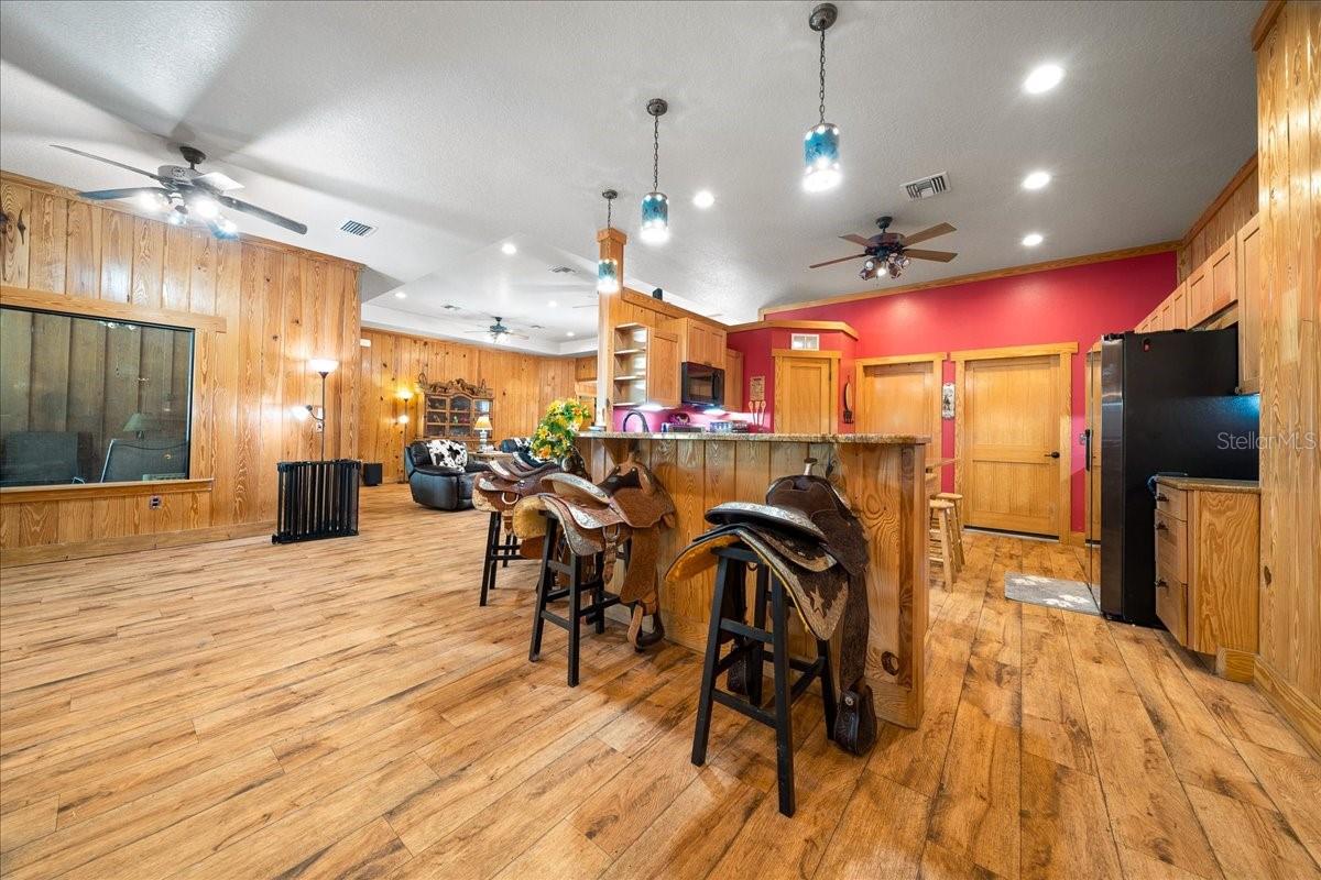 Image 24 of 75 For 3135 49th Street