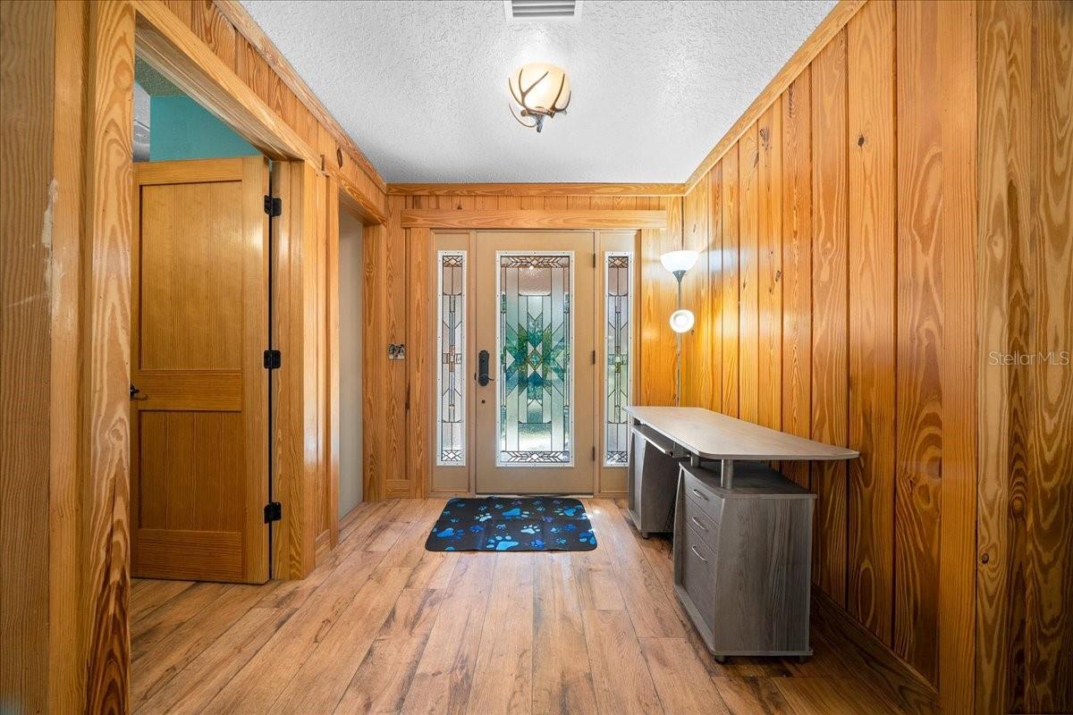 Image 36 of 75 For 3135 49th Street