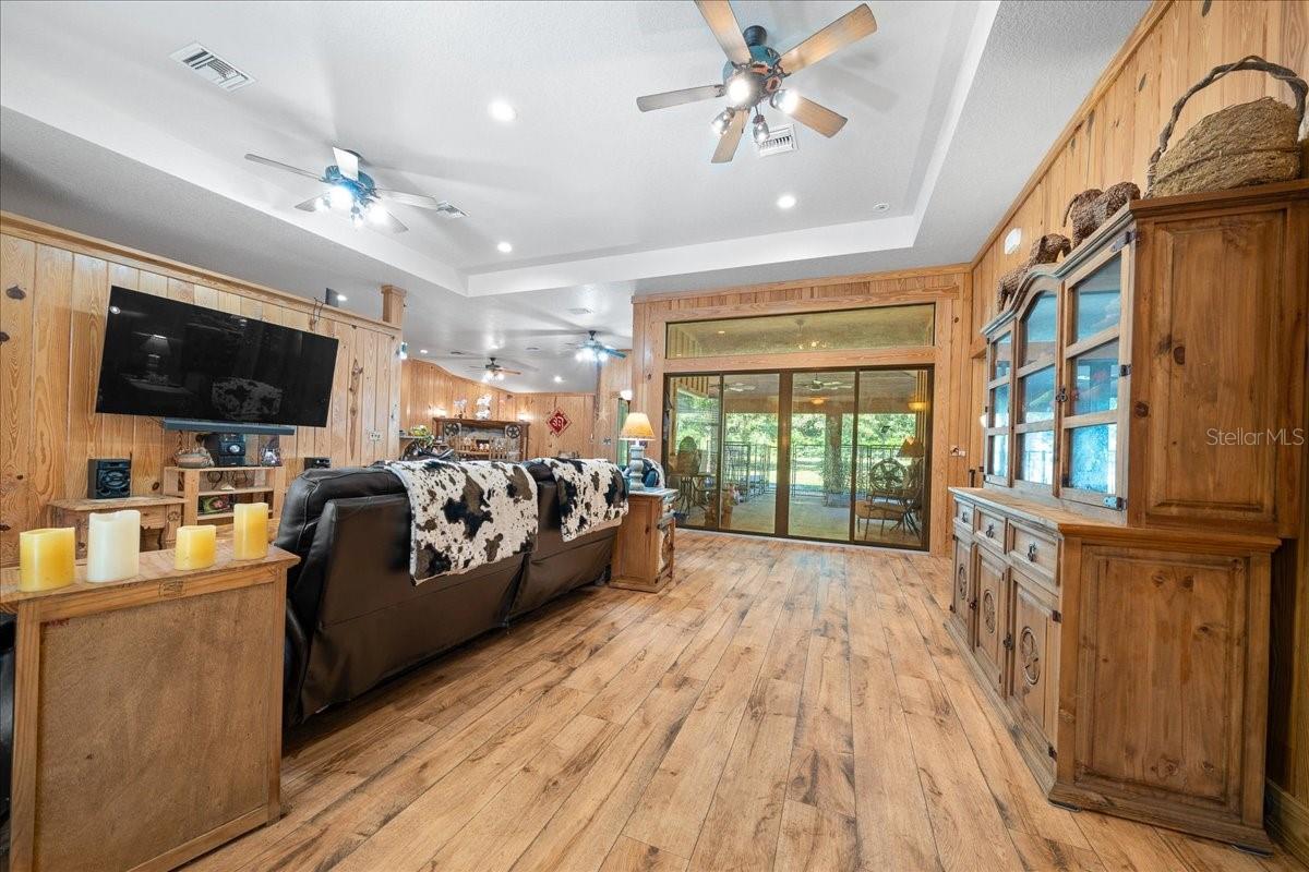 Image 38 of 75 For 3135 49th Street