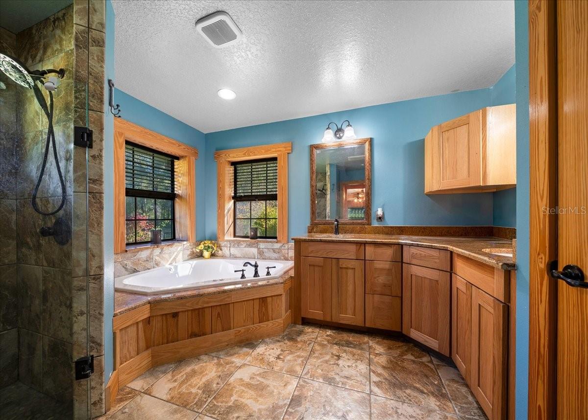 Image 44 of 75 For 3135 49th Street