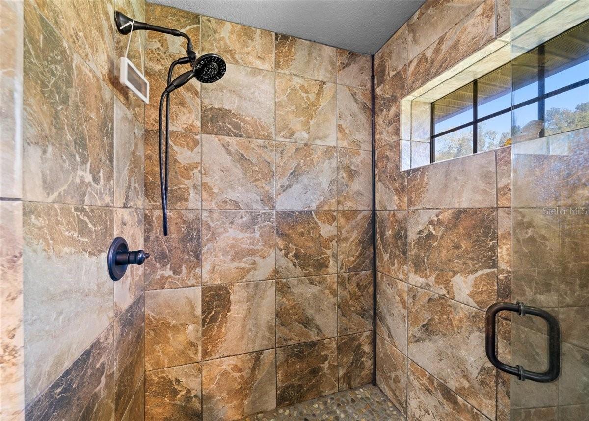 Image 45 of 75 For 3135 49th Street