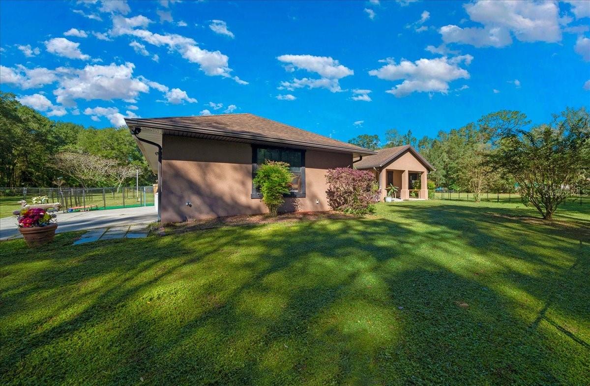 Image 50 of 75 For 3135 49th Street