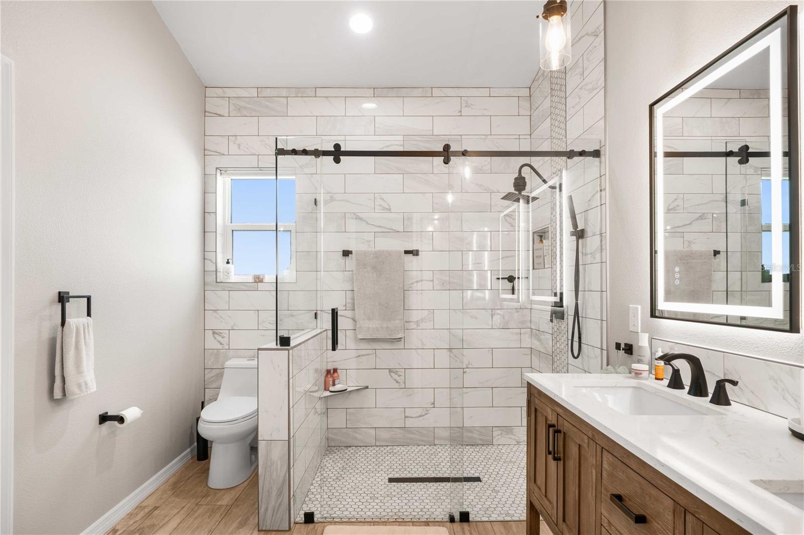 Image 13 of 61 For 2344 Andrea Point