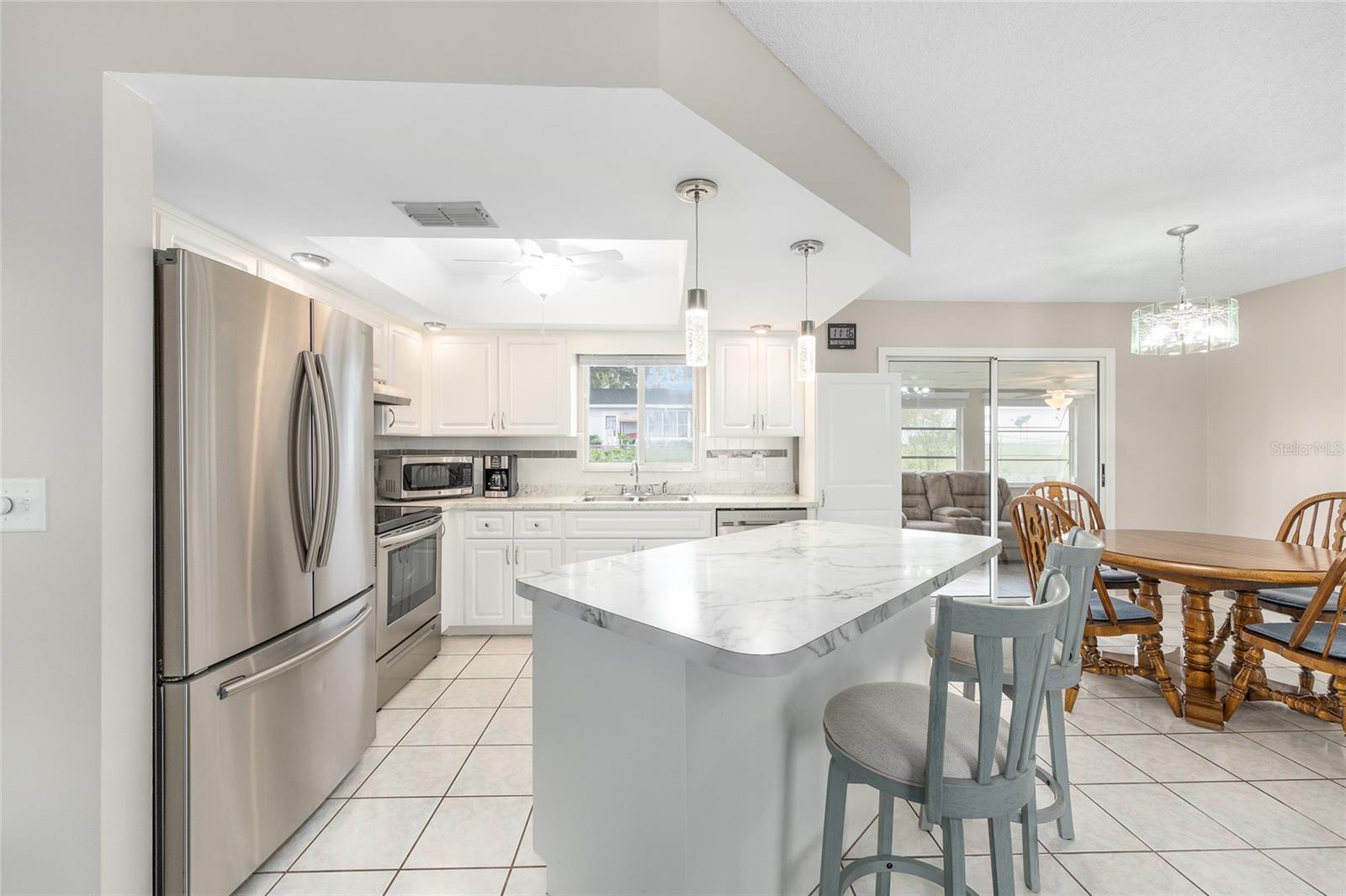 Image 6 of 40 For 6340 111th Street