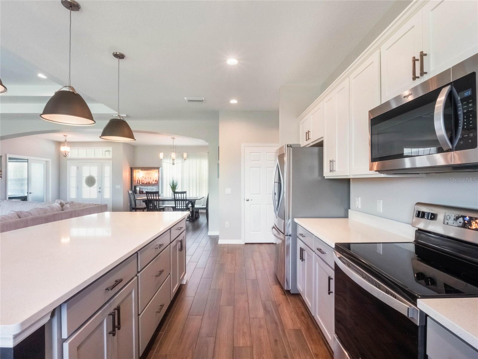 Image 17 of 34 For 4735 11th Court