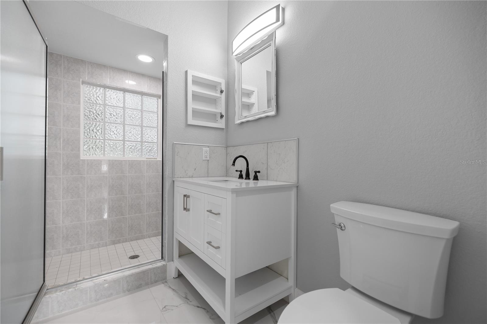 Image 42 of 74 For 1628 29th Terrace