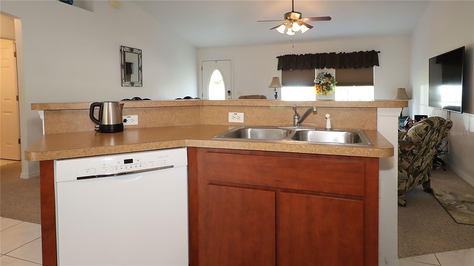 Image 13 of 33 For 13777 44th Avenue