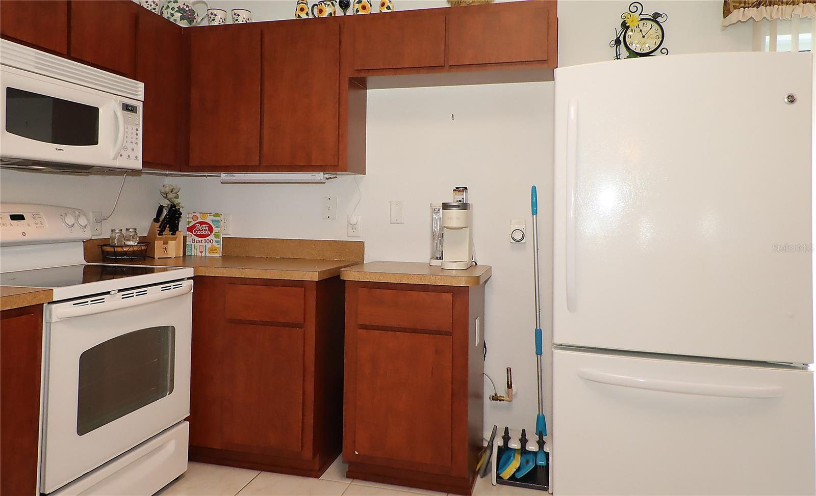 Image 14 of 33 For 13777 44th Avenue