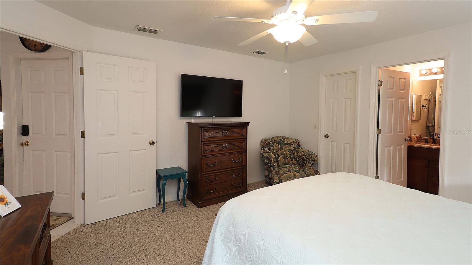 Image 25 of 33 For 13777 44th Avenue