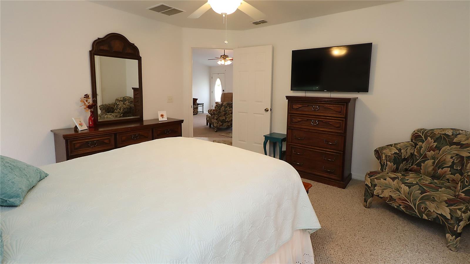 Image 26 of 33 For 13777 44th Avenue