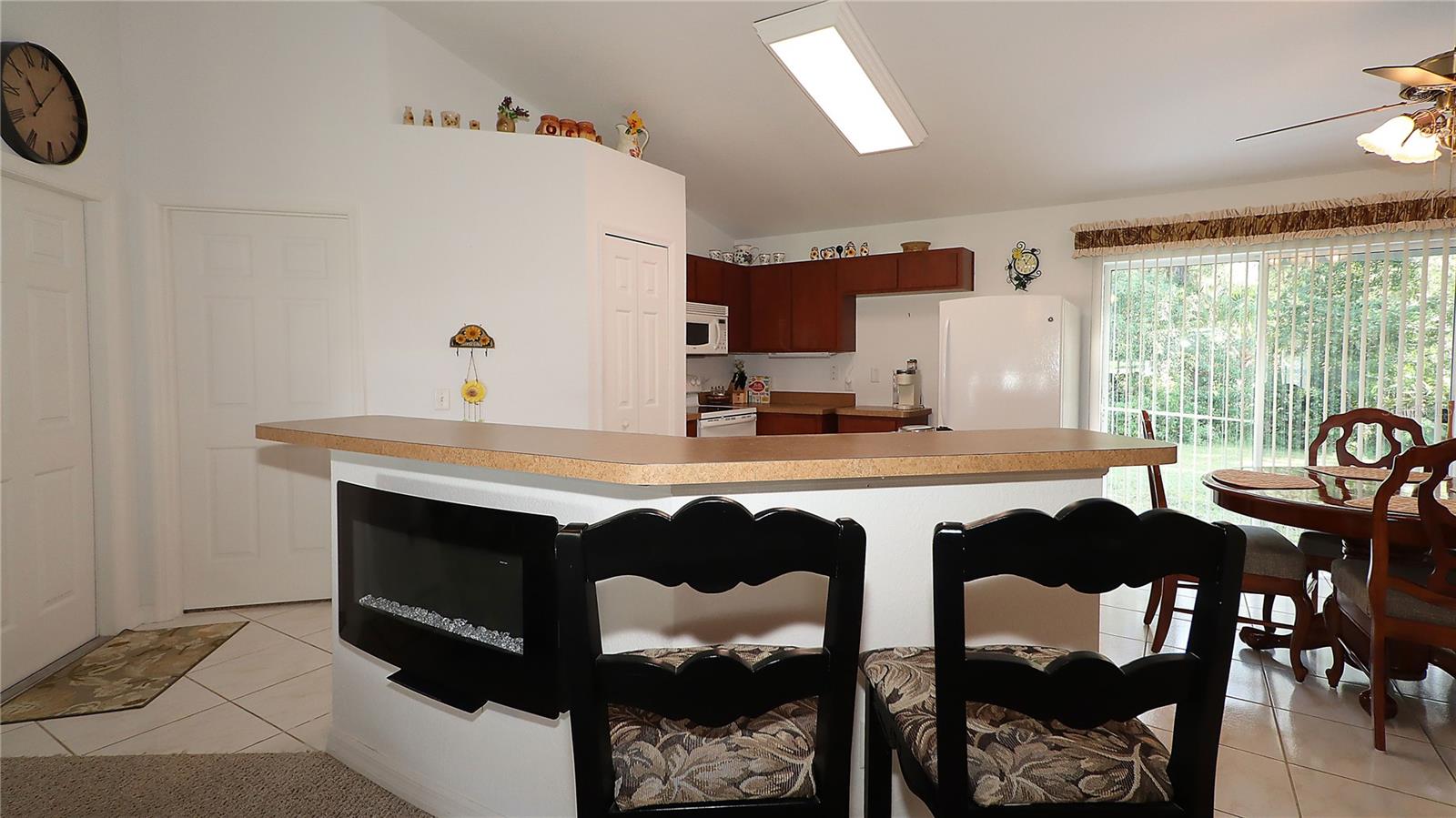 Image 8 of 33 For 13777 44th Avenue