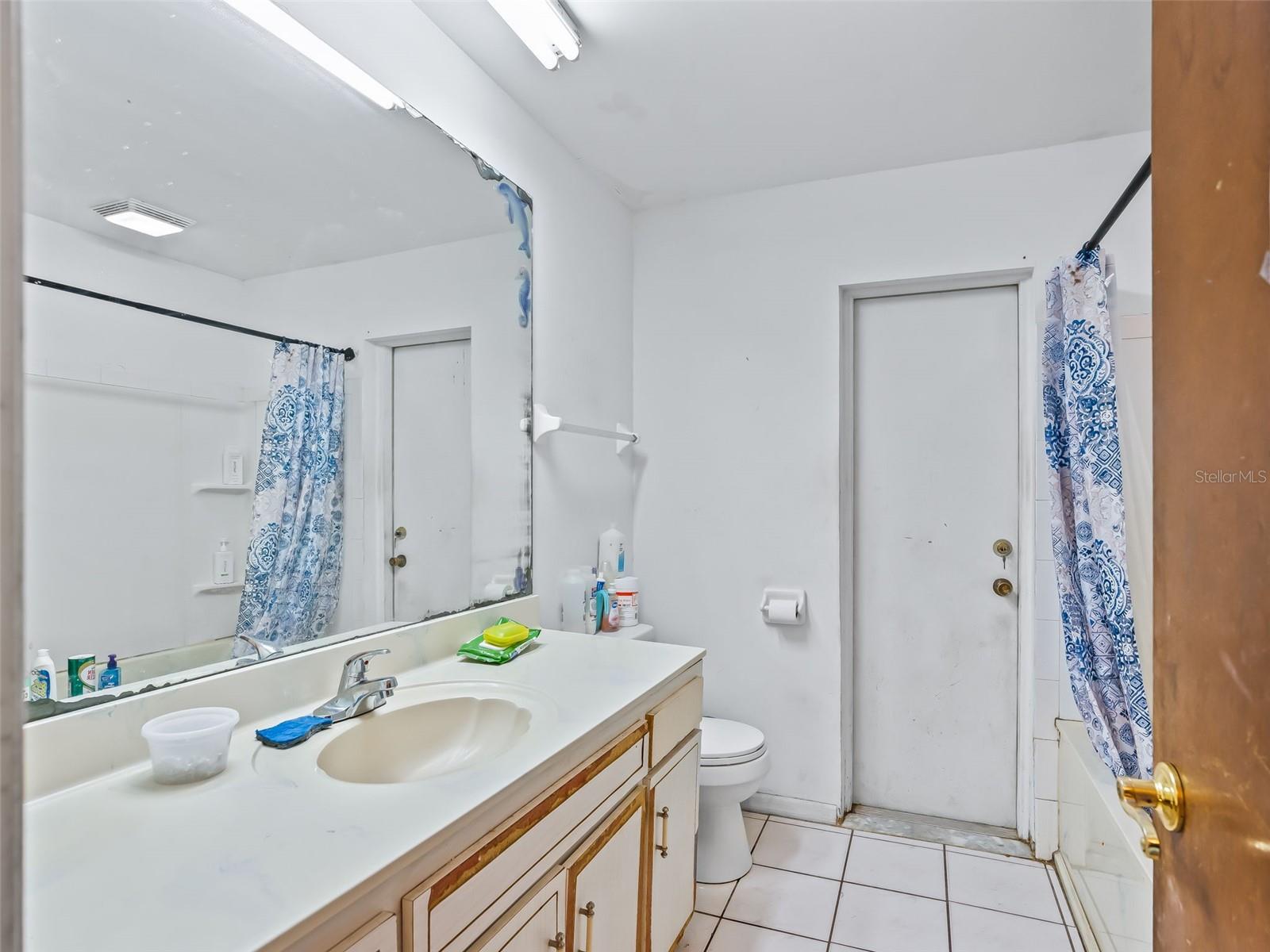 Image 13 of 26 For 11 Teak Run