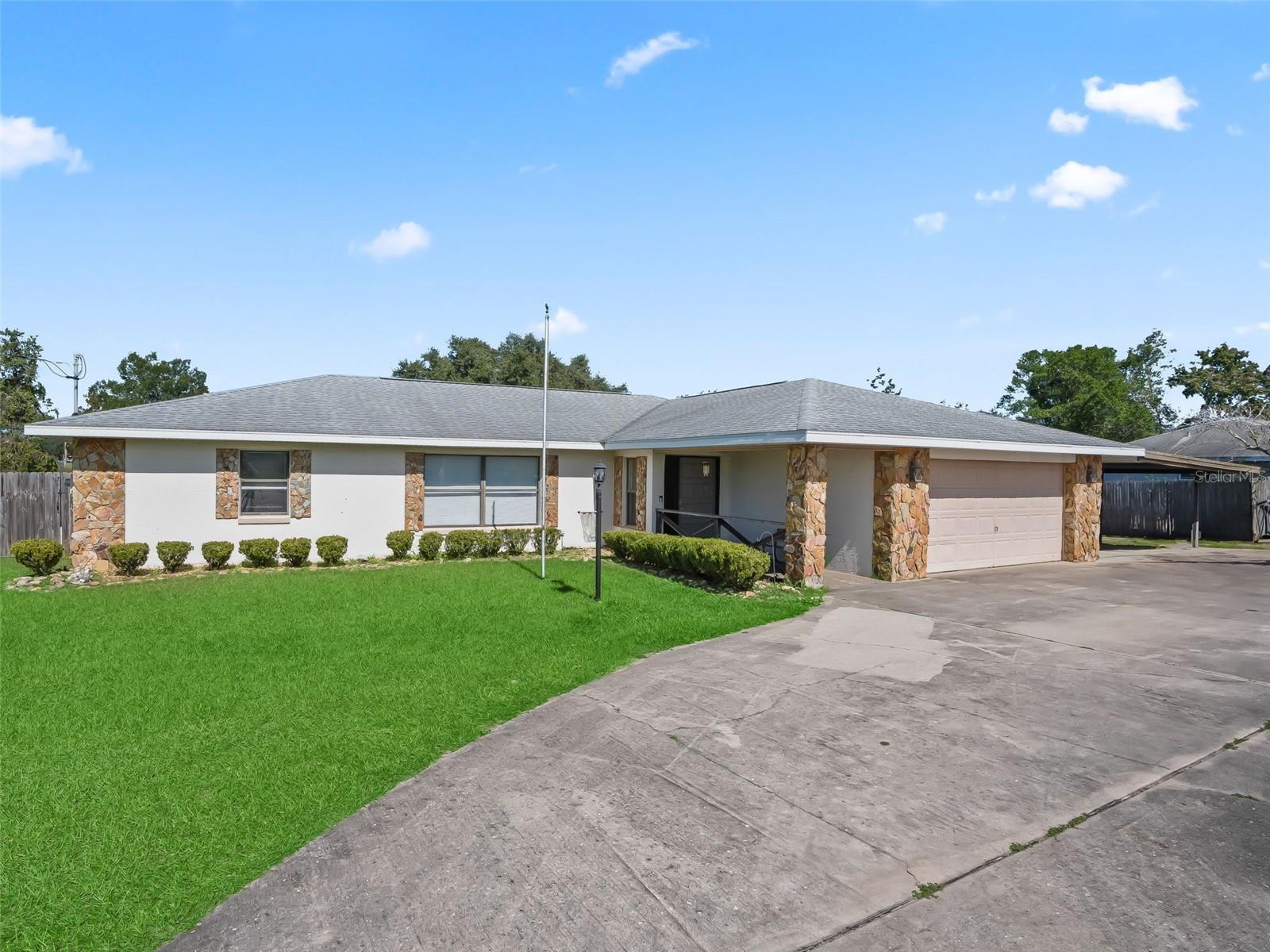 Image 25 of 26 For 11 Teak Run