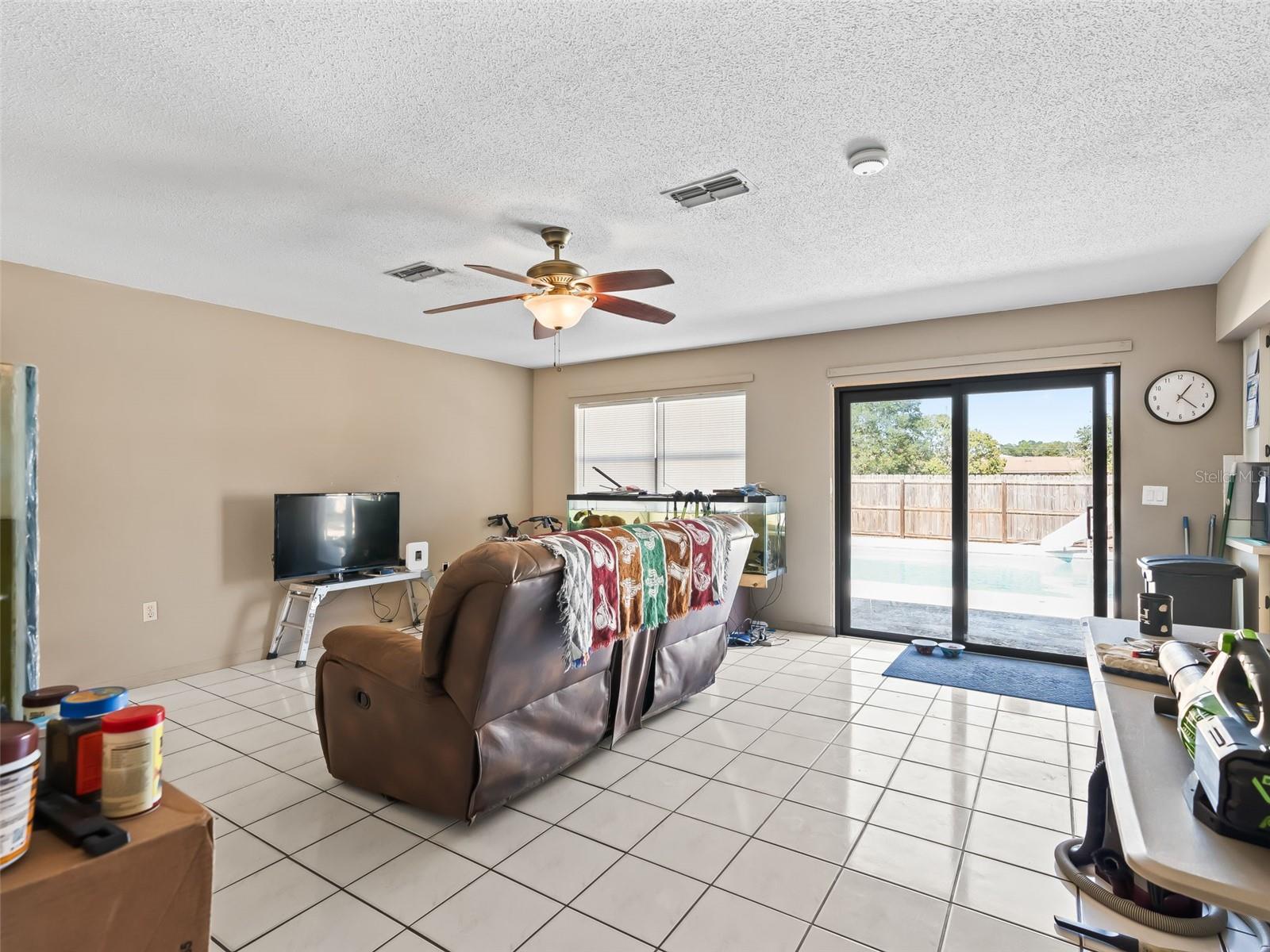 Image 5 of 26 For 11 Teak Run